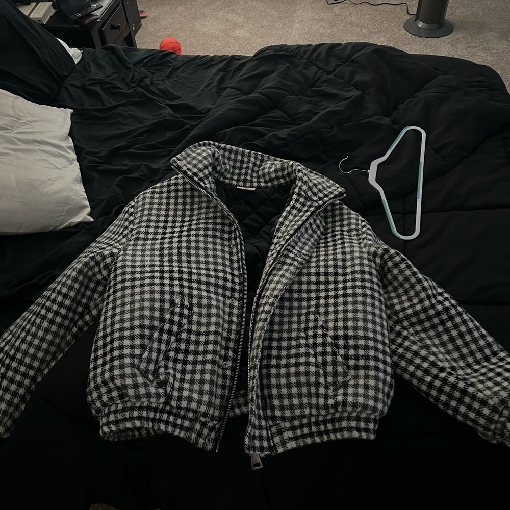 Winter Kingpin Jacket - BRAND NEW // Size XL - Youngla